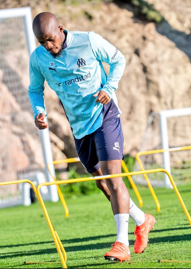 🔹Hamed Junior Traoré 🇨🇮 présent a l'entraînement du jour 💪

#TeamOM 🔵⚪ <a href="/OM_Officiel/">Olympique de Marseille</a>