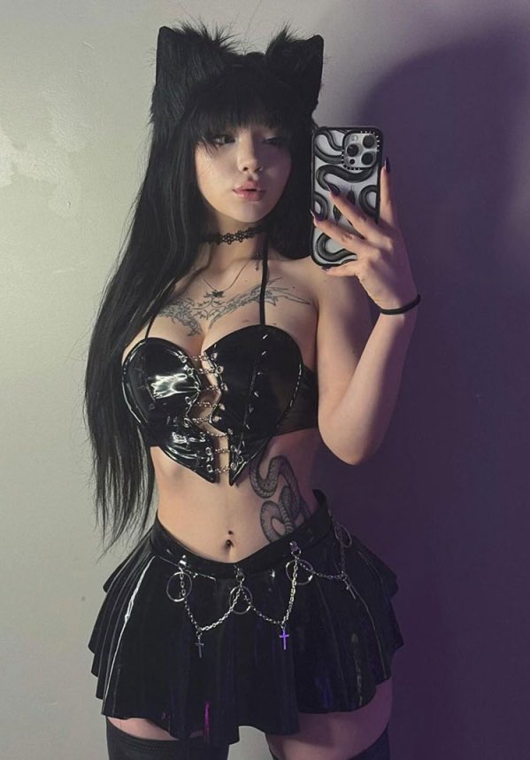 𖤐 𝐋𝐈𝐙𝐀 𝐓𝐇𝐄 𝐆𝐎𝐓𝐇 𖤐 tweet media