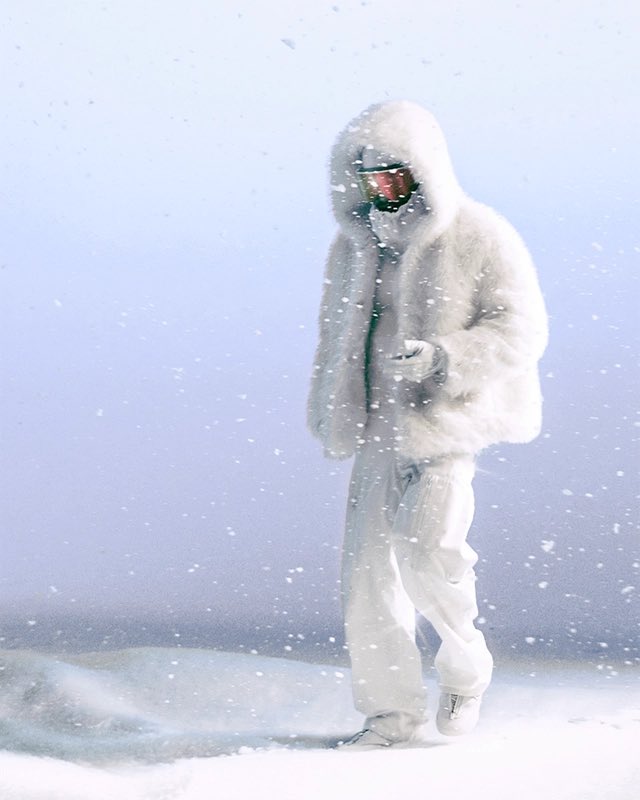 CrainNBA's tweet image. Shai Gilgeous-Alexander will debut his all-white colorway of the SHAI 001 today against the Philadelphia 76ers. 

SHAI 001 CLEAN SLATE

These will release in limited supply on Jan 2