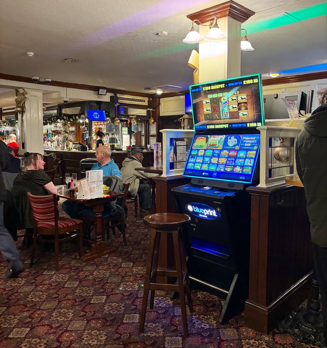 London Pub Map tweet media