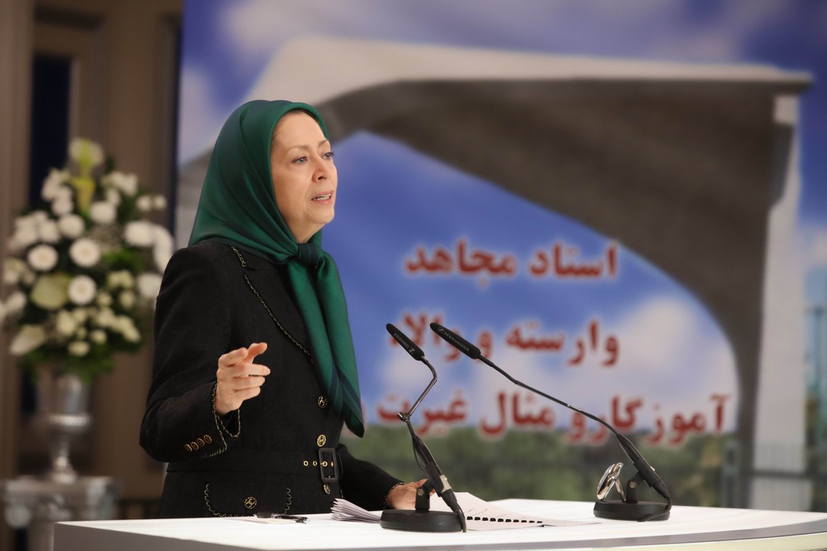 Maryam_Rajavi_P's tweet image. دکتر شیخی در سال‌های اول حاکمیت خمینی دجال، تصمیم‌های بسیار خطیری گرفت از موقعیت و مقام خودش در دانشگاه چشم پوشید. و از اولین کسانی بود که به #شورای_ملی_مقاومت_ایران پیوست.
وی در برابر هجوم مغول‌وار دار و دسته خمینی به دانشگاه‌ها تحت نام انقلاب فرهنگی ایستاد و گروه استادان متعهد…