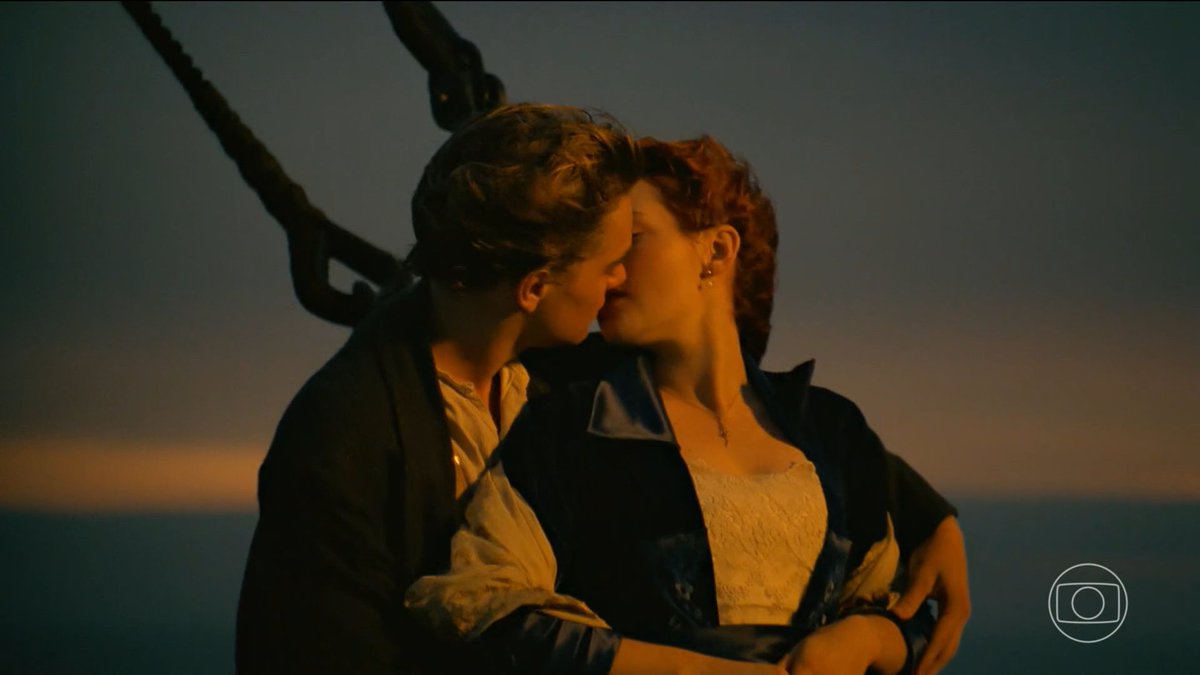 Arthur974566996's tweet image. Só essa cena já merece todos os 11 oscars e toda aclamação possível, atemporal demais #Titanic