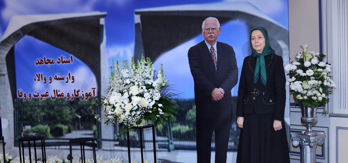 Maryam_Rajavi_P's tweet image. دکتر شیخی در سال‌های اول حاکمیت خمینی دجال، تصمیم‌های بسیار خطیری گرفت از موقعیت و مقام خودش در دانشگاه چشم پوشید. و از اولین کسانی بود که به #شورای_ملی_مقاومت_ایران پیوست.
وی در برابر هجوم مغول‌وار دار و دسته خمینی به دانشگاه‌ها تحت نام انقلاب فرهنگی ایستاد و گروه استادان متعهد…