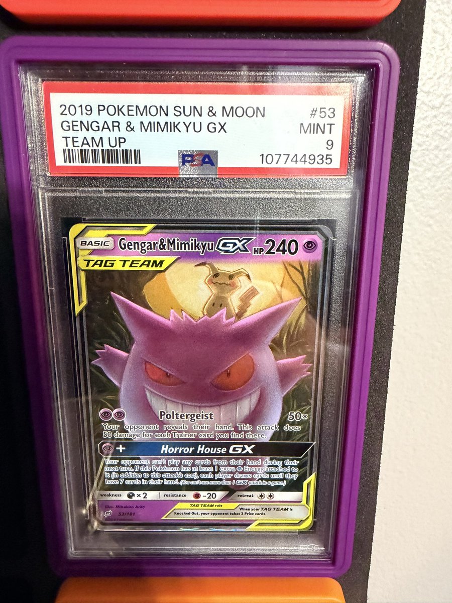 bryanbeam2's tweet photo. Not a 10 to be found but it’s fine, I still love that gengar card even in a 9. https://t.co/pbvxEXRE8o
