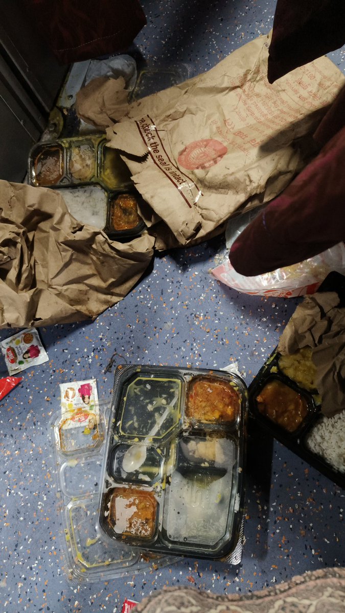 This is happening in archana express train 12356 A2 Ac coach on 29th Dec 2025 at Ludhiana station.