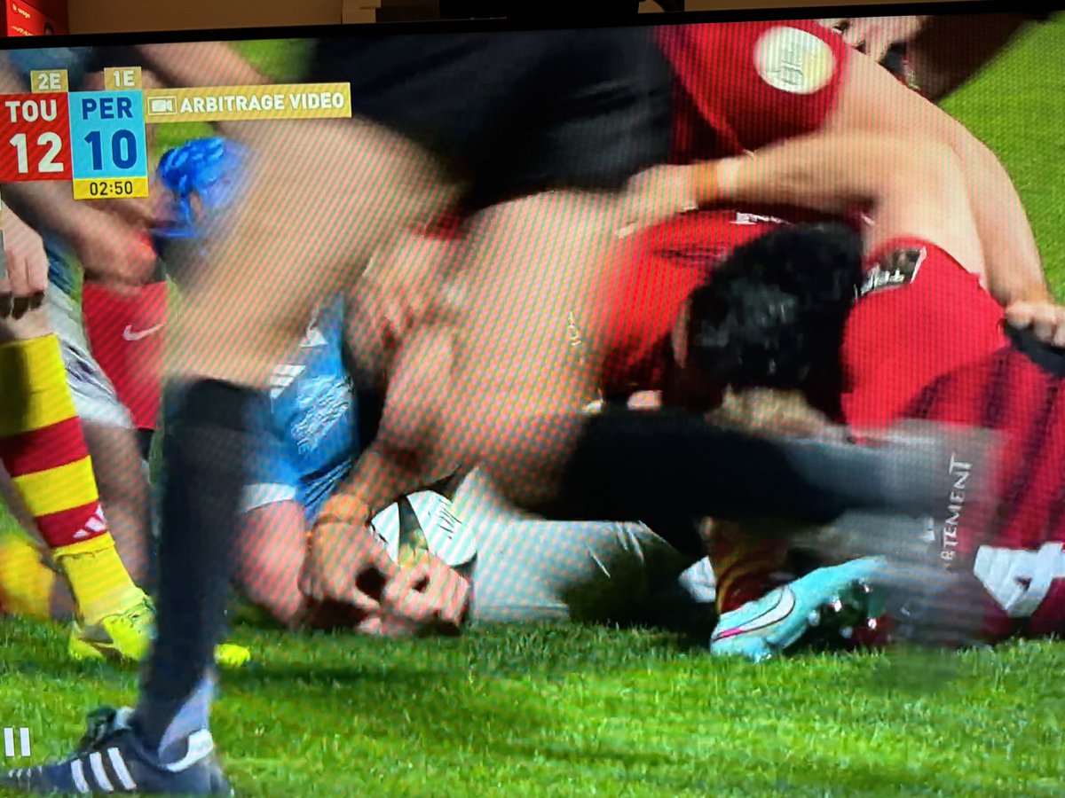 LionElsa66's tweet image. Maintenant on ne se cache même plus de voler des essais c’est visible en 4K 👌🏼#RCTUSAP