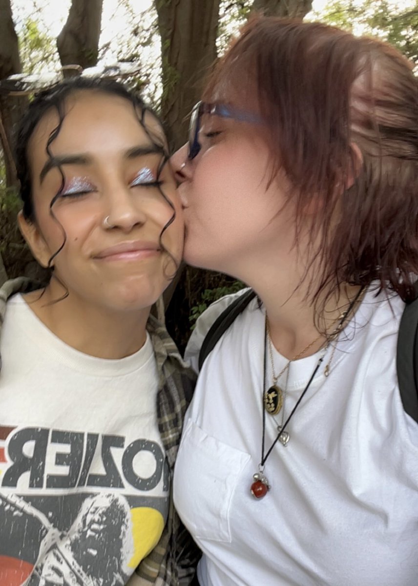 fletcher 🏳️‍⚧️🏳️‍🌈 tweet media