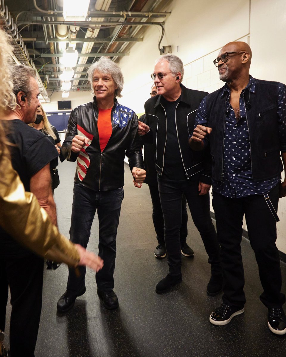 Bon Jovi tweet media