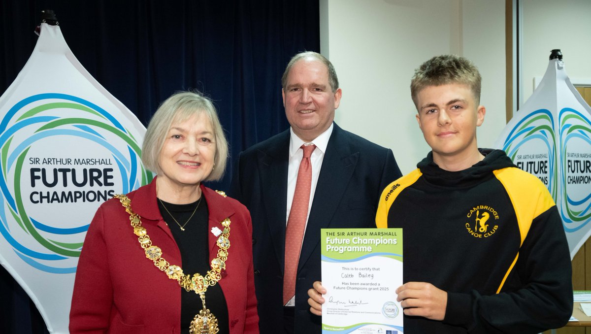 calebsjourney's tweet photo. Grateful for the Marshalls Future Champions award for slalom kayaking administered by @camcitco Listening to @Rocket_Rolfe ‘s journey was inspirational proper insight from someone who’s been there #SlalomKayak #FutureChampion #CambridgeCanoeClub #YoungAthlete #UKSport #thankyou https://t.co/Y64sYBPbBR