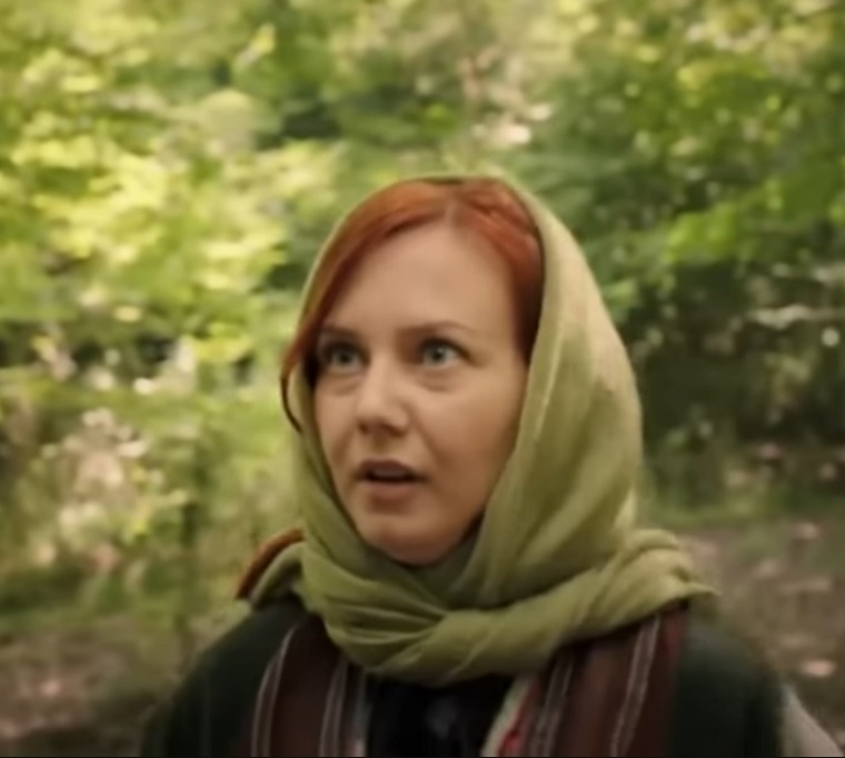 Süleymanın Hürremi ararken ona benzettiği kadın cidden Meryeme o kadar benziyor ki 4. Sezonda Hürremin yaşlılığını oynasa çok iyi olurmuş keske düsünselerdi