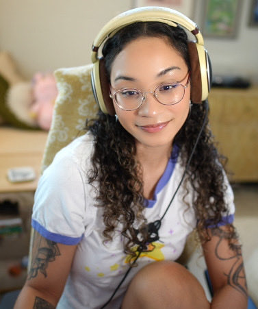 wuthering my waves or whatever

twitch.tv/lorie