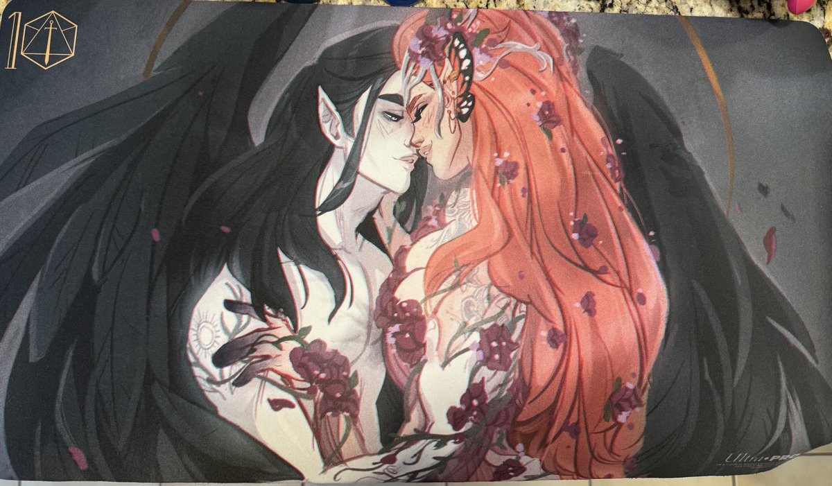 YESSSSSS OH MY GOD LOOK AT TJEM