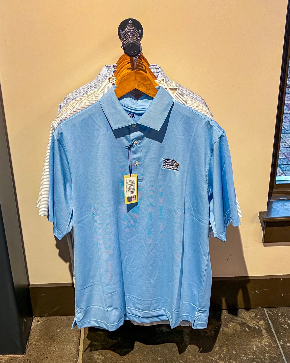 Dress to impress 👕 Heading to the @JLabBhamBowl?! Stop by @OnwardReserve  in Birmingham and gear up today! Provide your email to the cashier for a  chance to win a $150 gift card. #HailSouthern, image size:960x1200