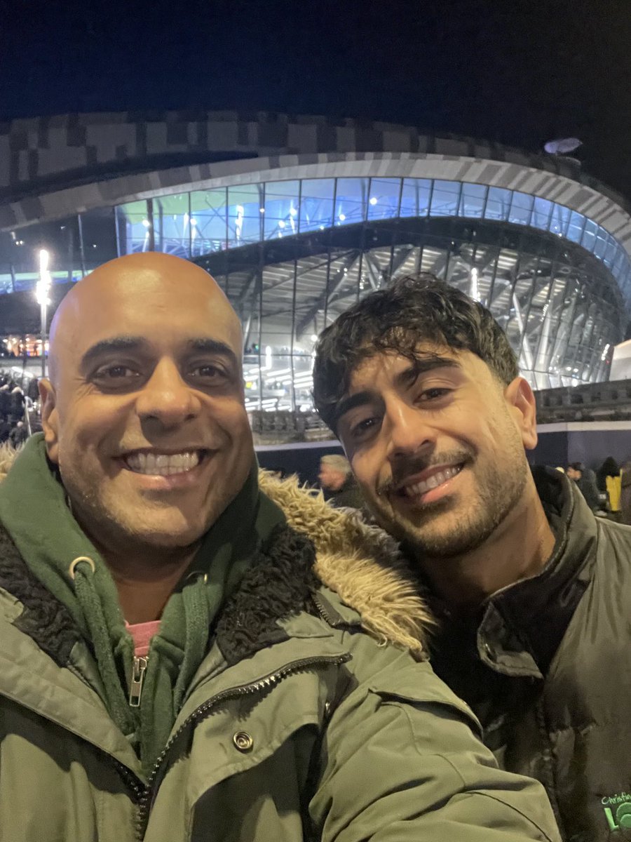 derekblizzard's tweet photo. Late posting lol but what a night! COYW!!! https://t.co/NHoi0TSNbU