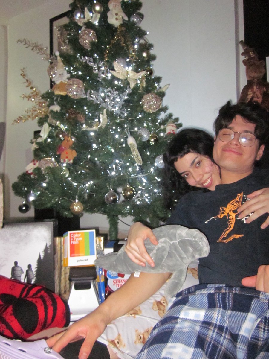 bichodejunio's tweet image. nuestra primera navidad &amp;lt;3