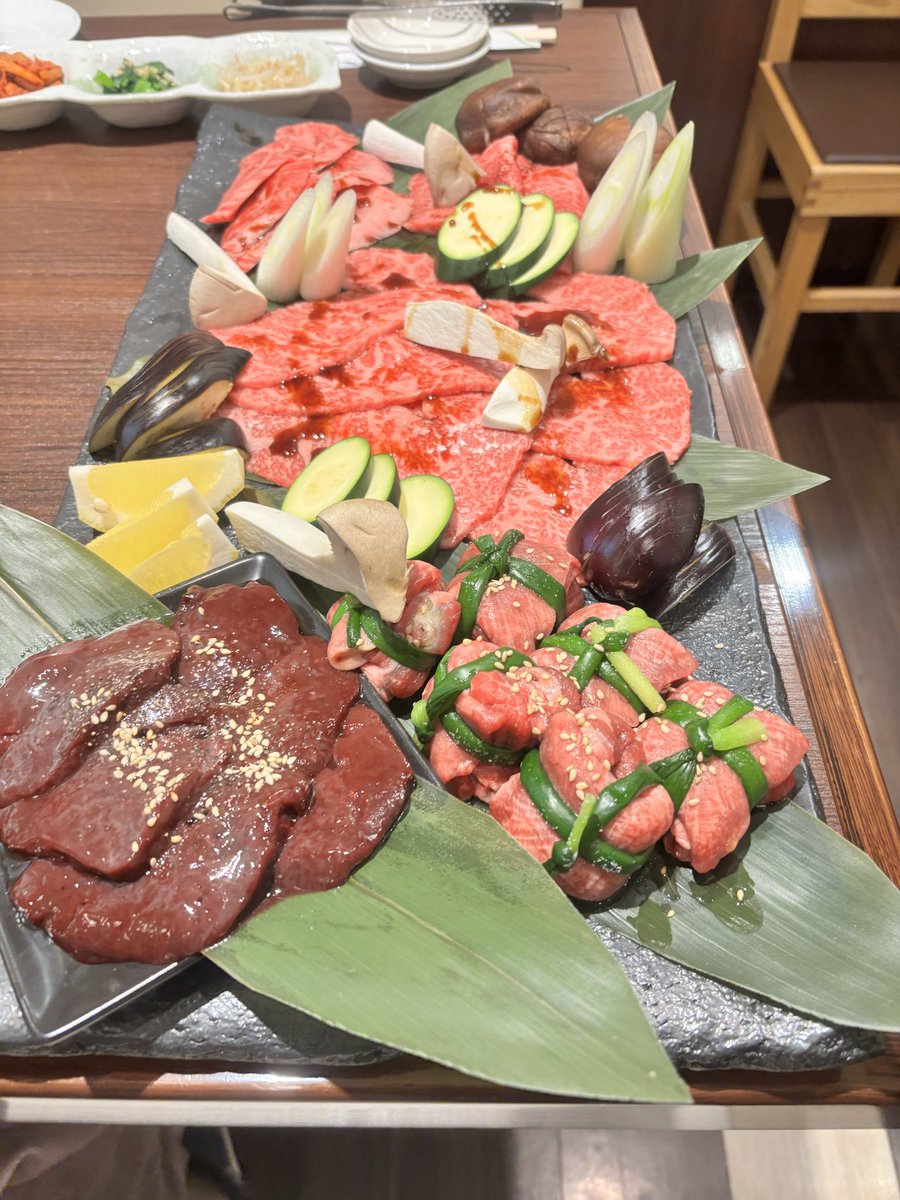 yakinikudaimaru's tweet photo. 今日は、肉の日！年内の営業は本日最終日です。和牛のお肉が入荷しました。自分へのご褒美にいかがですか？#大槌マスト　#大槌飲食店　#yakiniku #japan #otsuchi
#大槌グルメ https://t.co/p3pLzGJLzj