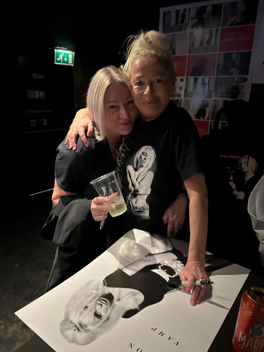 Tracey hope tweet media