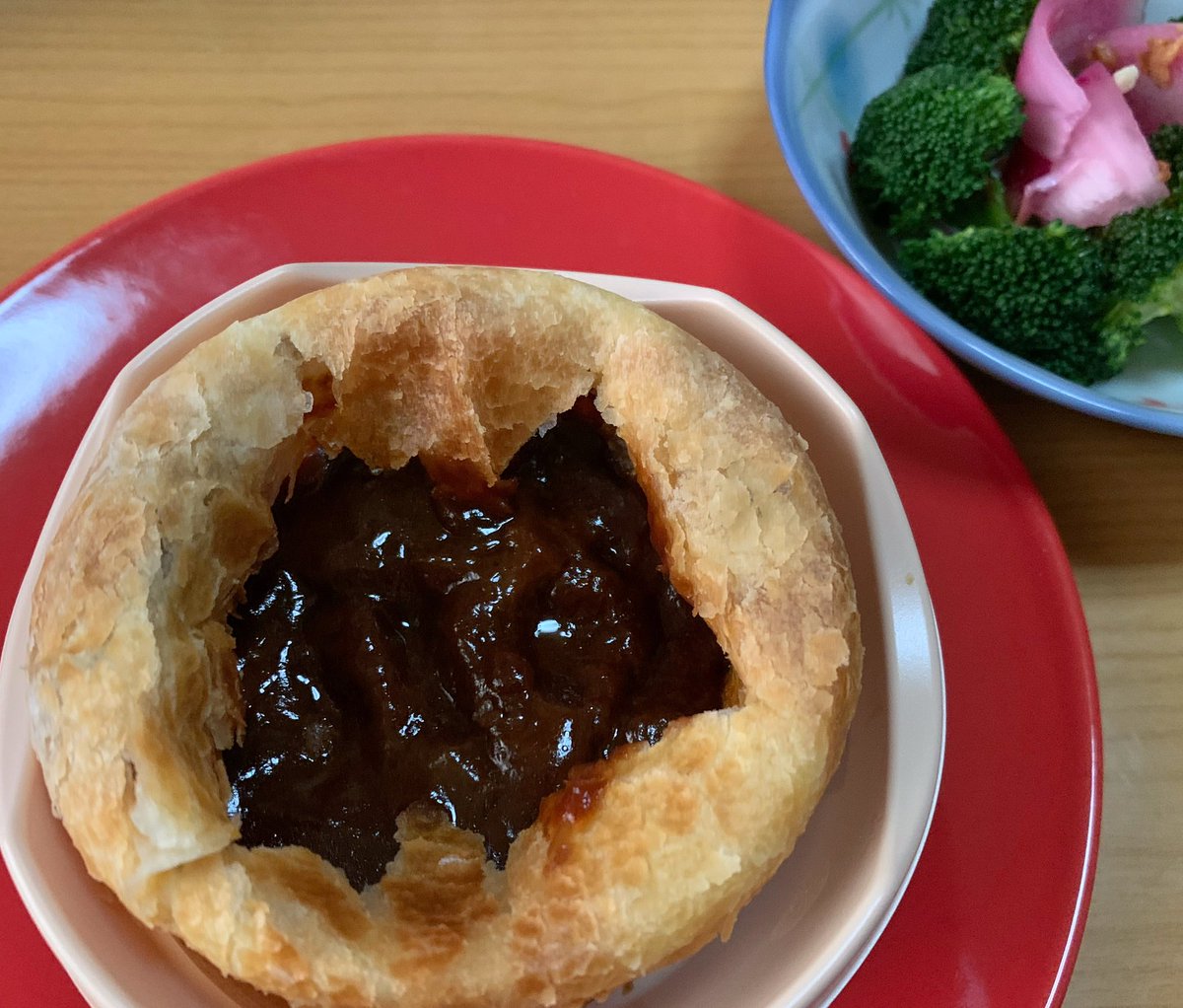 おはようございます☀
お休みの方もお仕事の方も
ご安全に🍀😊