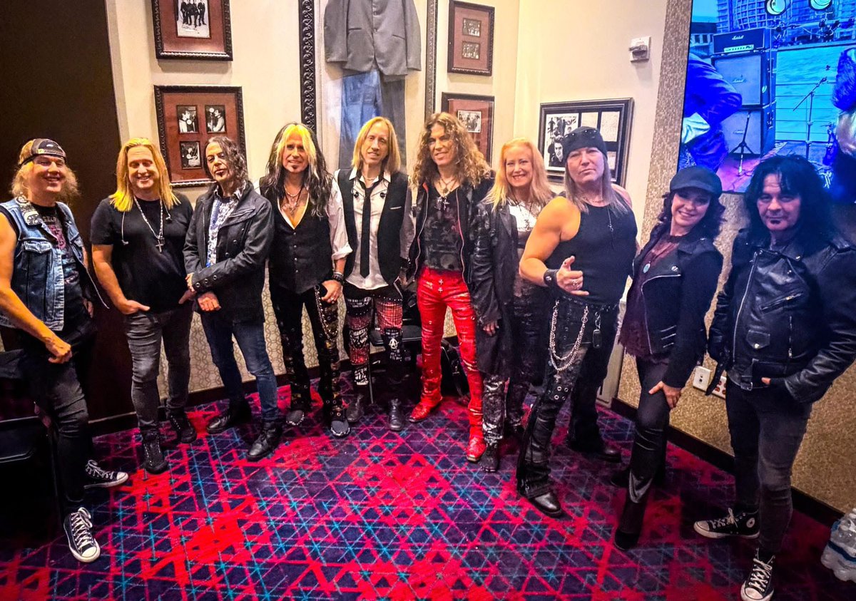 RaidingtheRockVault tweet media