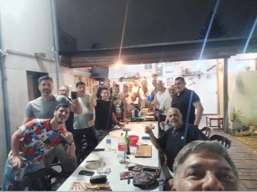 Despedida  de año con los muchachos  <a href="/FerPerezQuilmes/">Fernando Pérez</a>