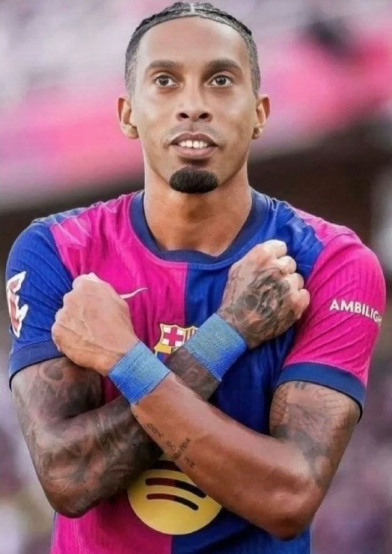 ✅Ya tenemos al segundo participante oficial del torneo de futbolistas parodia, se trata de <a href="/GxlderoxFBC/">𝚁𝙾𝚇</a> Qué será representado con
Raphadinho 24/25🇧🇷

¡Bienvenido y mucha suerte!