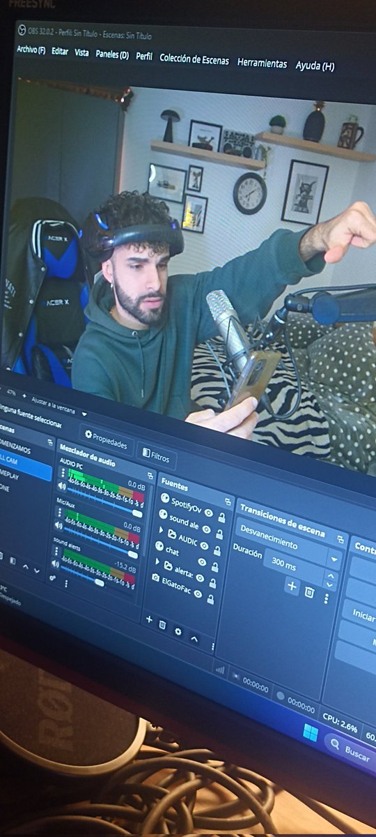 Charlita y lo que surja, vente xd twitch.tv/icecoq_