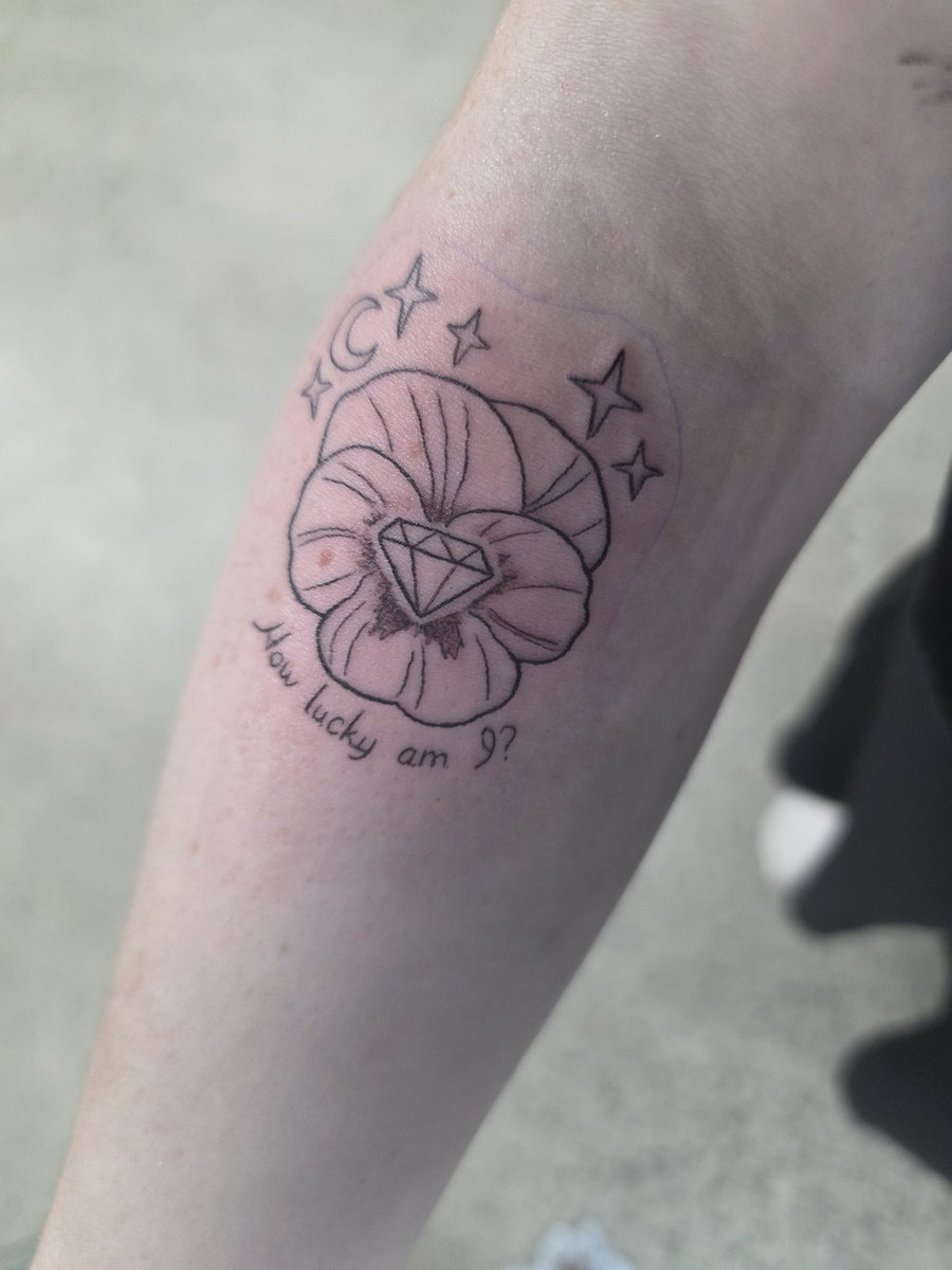 I finally got my SHINee Tattoo 💎 
#Shinee