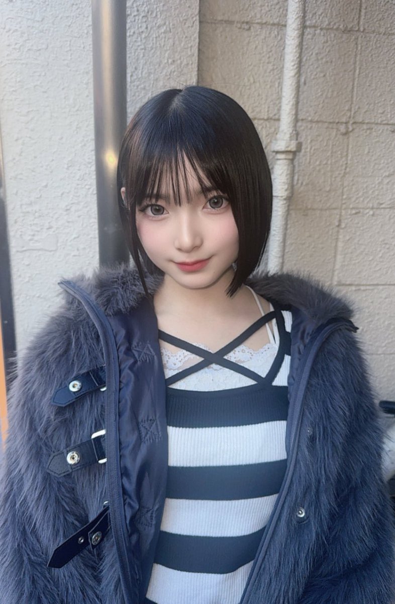 hana   に鳥 気分もリセット🖤👩🏻.⋆𝜗𝜚 #ボブ #11世代 #5人兄妹 #Hana