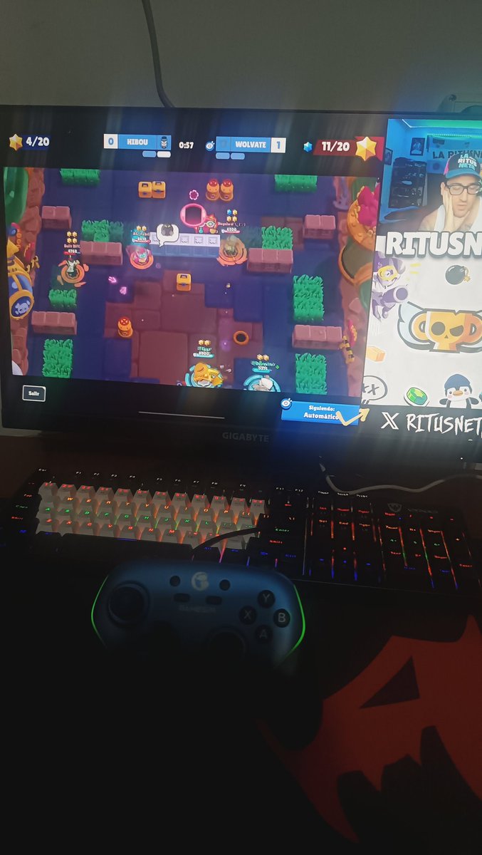 Zack_Frl tweet media