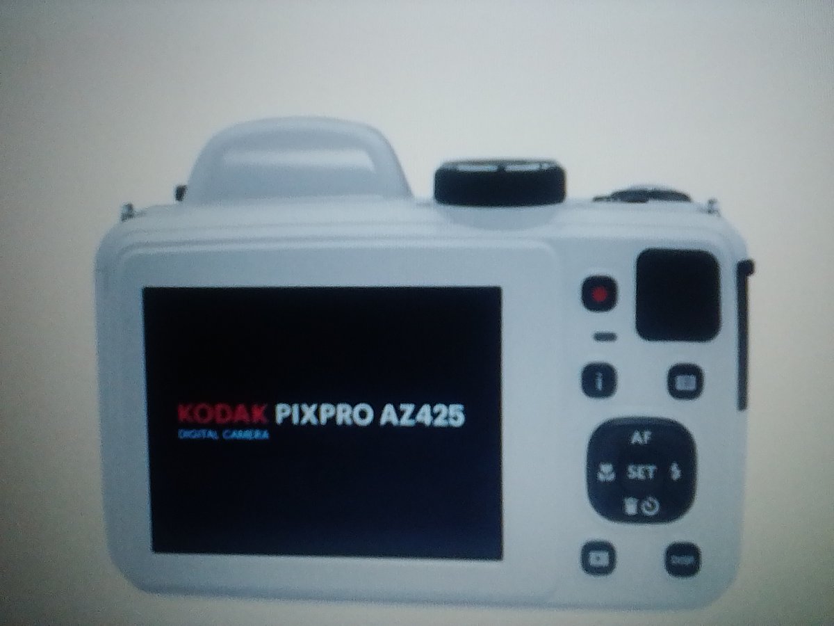 Câmera Digital Kodak Pixpro AZ425-WH - 20MP, Zoom 42x e 24mm ,clique em: magazineluiza.com.br/camera-digital…