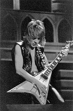 Classic Rock In Pics tweet media