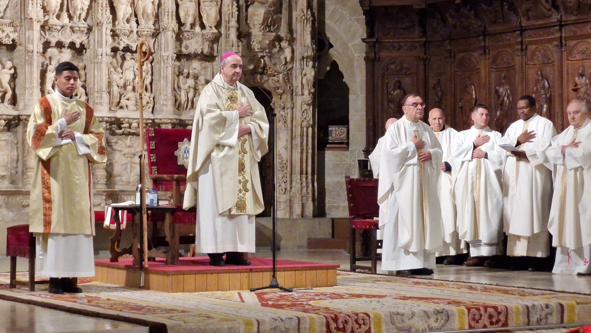 La catedral de Huesca ha acogido este domingo 28 de diciembre la celebración de la clausura diocesana del Año Jubilar de la Esperanza con una eucaristía que ha estado presidida por nuestro obispo, el padre Pedro Aguado Cuesta.
iglesiaenaragon.com/la-diocesis-de…