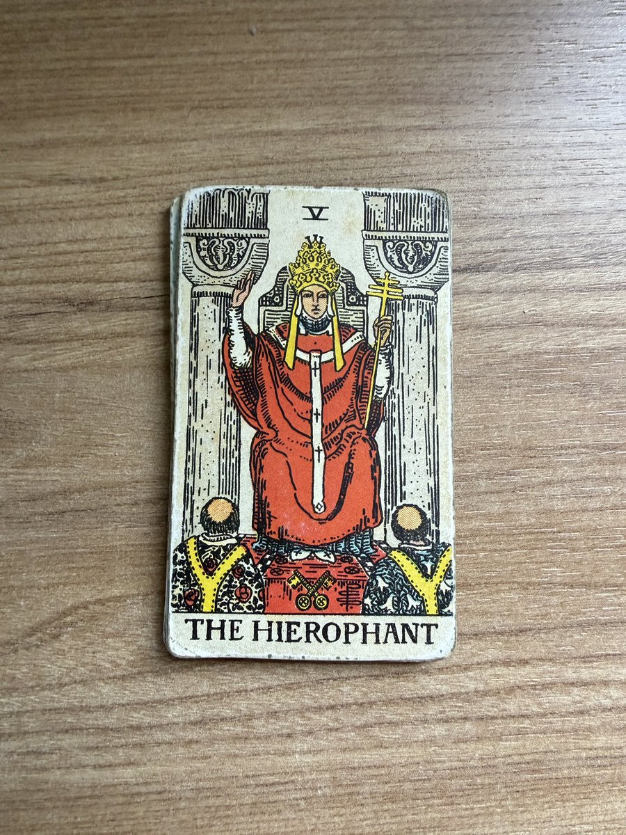 bruxocris's tweet image. ♊︎ gêmeos • semana para sol e ascendente (29/12 a 05/01)

A semana mistura estímulo mental com necessidade de descanso. Você pode querer resolver pendências, conversar, planejar e, ao mesmo tempo, sentir o corpo pedindo pausa. Ignorar isso cobra um preço.
No trabalho,…