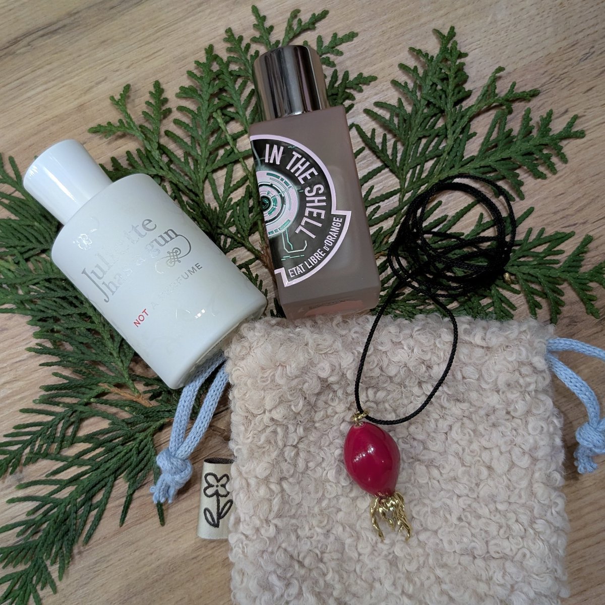 Чоловік коханий прям побалував дуже сильно на Різдво 🥰