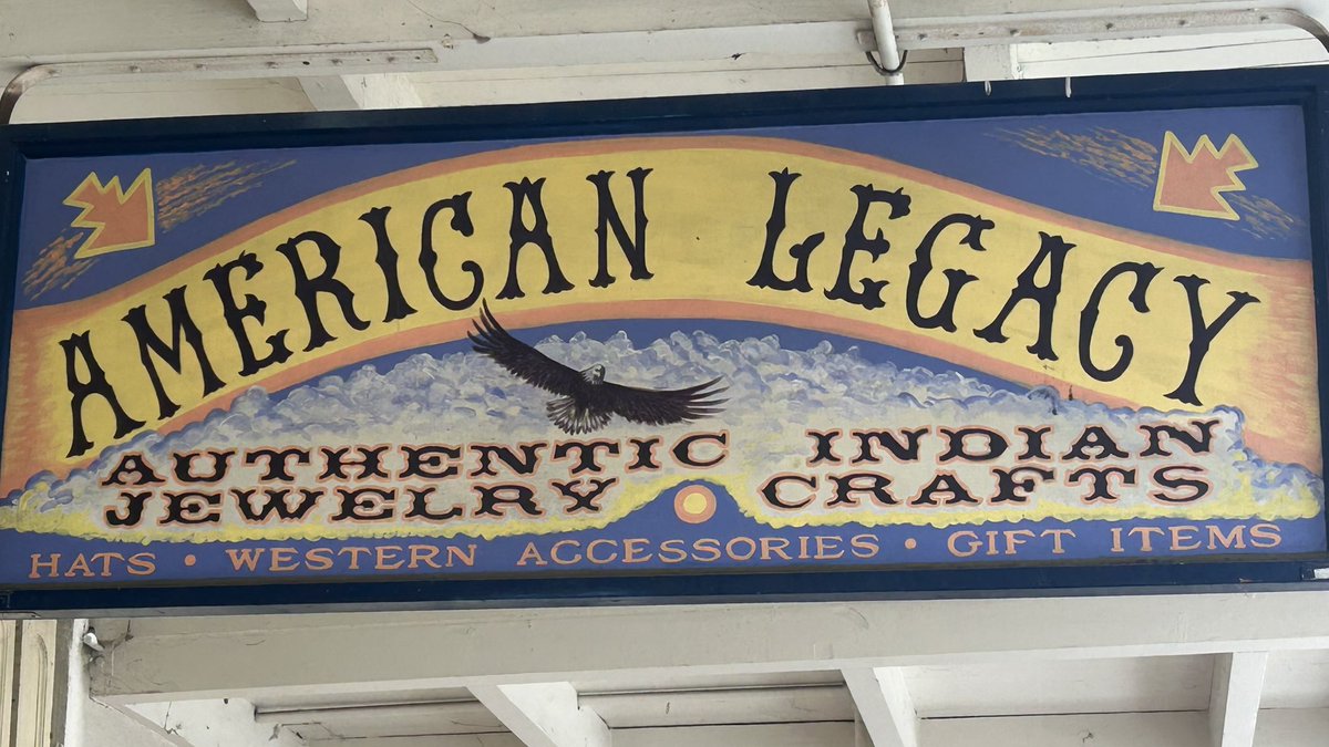 ghosthoffa's tweet image. You can tell it’s authentic because indigenous people totally refer to themselves as Indians