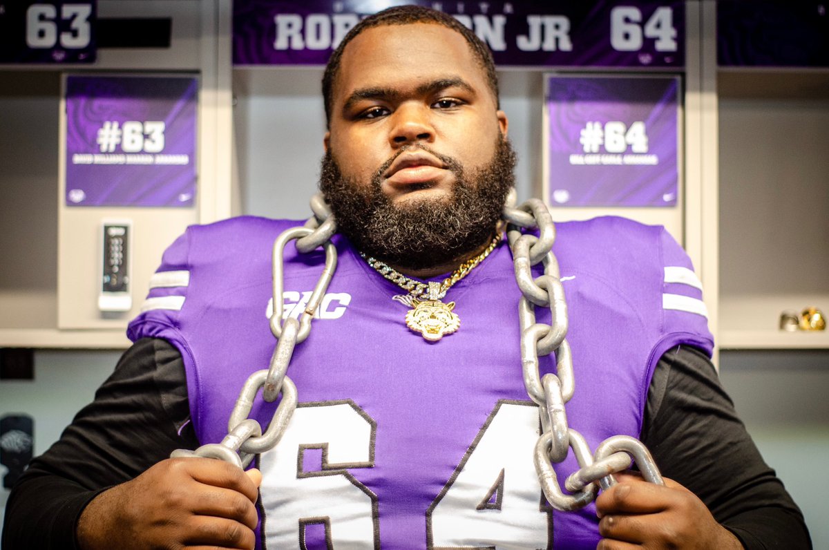 Roderick Williams jr tweet media