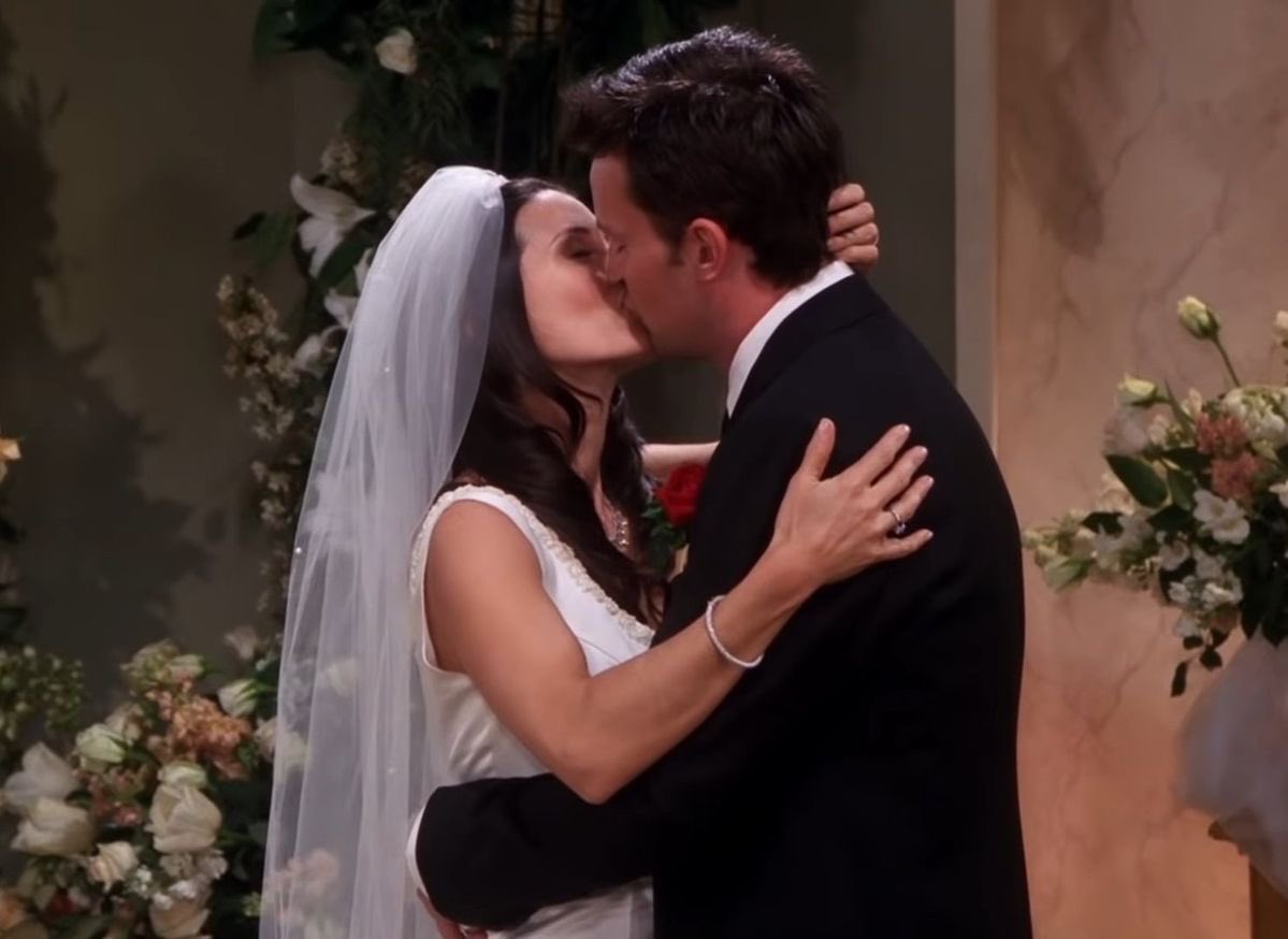 monica and chandler getting married 🫶🏻