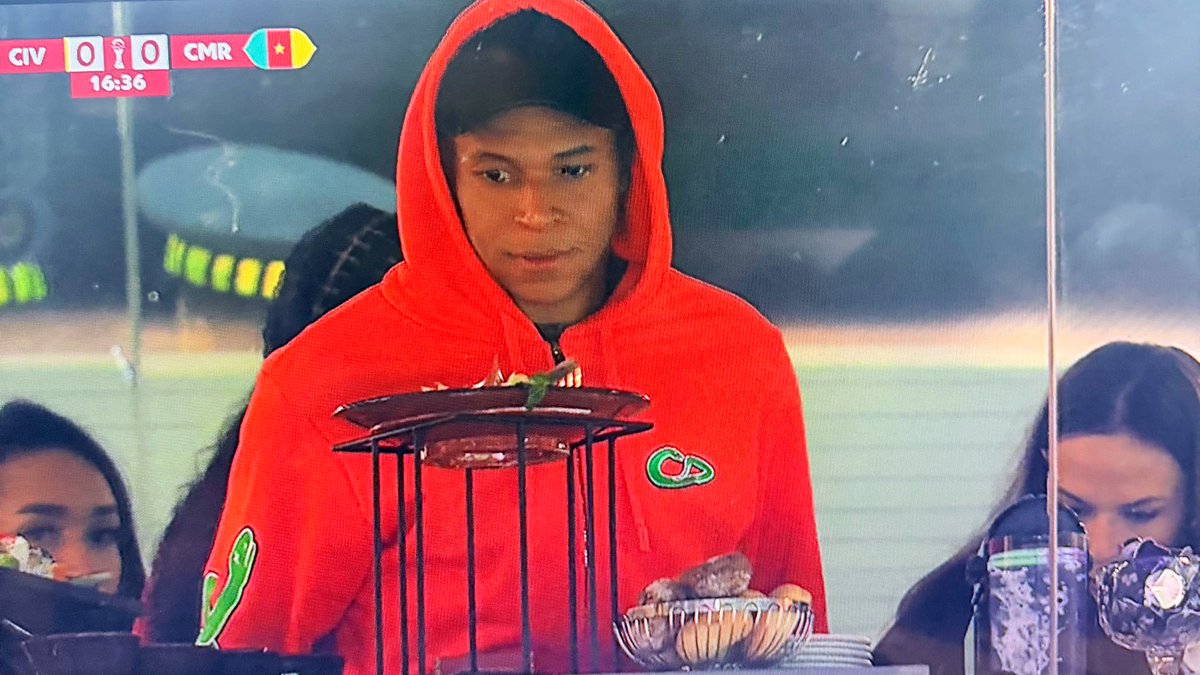 ActuFoot_'s tweet image. 🚨 𝗞𝗬𝗟𝗜𝗔𝗡 𝗠𝗕𝗔𝗣𝗣𝗘́ 🇫🇷 𝗘𝗦𝗧 𝗘𝗡 𝗧𝗥𝗜𝗕𝗨𝗡𝗘𝗦 𝗣𝗢𝗨𝗥 𝗔𝗦𝗦𝗜𝗦𝗧𝗘𝗥 𝗔𝗨 𝗠𝗔𝗧𝗖𝗛 𝗗𝗨 𝗖𝗔𝗠𝗘𝗥𝗢𝗨𝗡 🇨🇲 𝗖𝗢𝗡𝗧𝗥𝗘 𝗟𝗔 𝗖𝗢𝗧𝗘 𝗗’𝗜𝗩𝗢𝗜𝗥𝗘 🇨🇮.