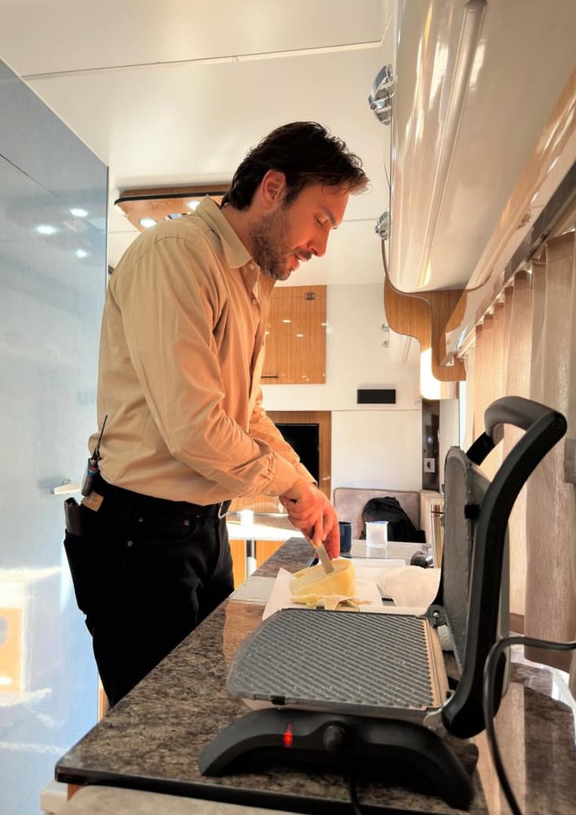 Heybeti danadan bile büyük maşallah 🧿