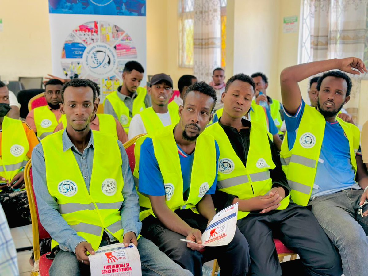 ESYF_CBO's tweet photo. Moving forward together for a safer and healthier Elwak. Earlier today, with the incredible support of @ProjectSHARP and in collaboration with the @Northern_009, we held a powerful sensitization session for our local Bodaboda riders. Our riders are the heartbeat of our community, https://t.co/dugOl0zX7e