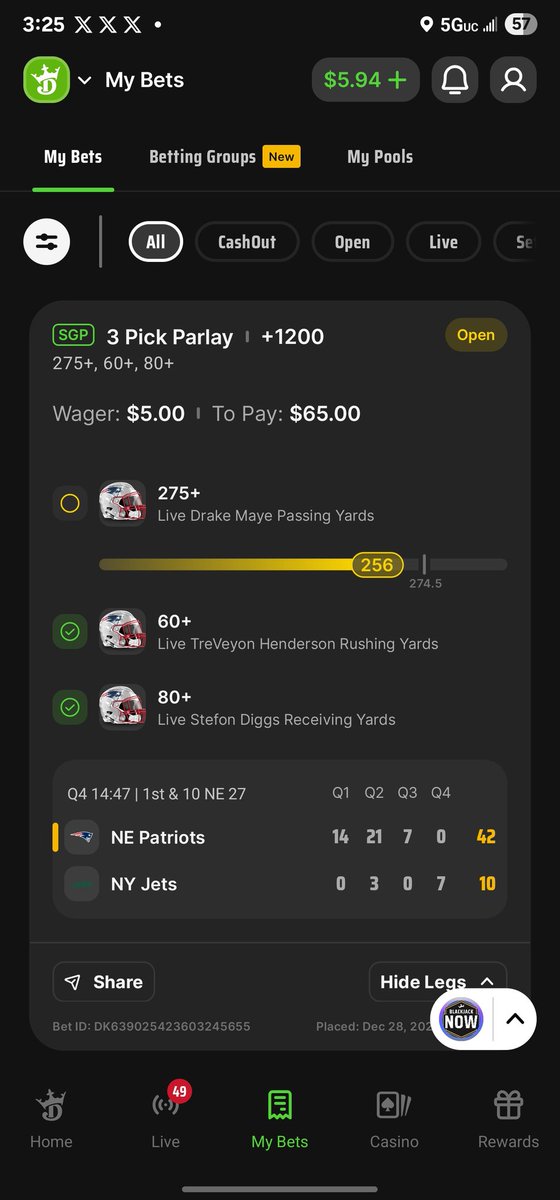 Ant_Be_Chillin's tweet image. Put #DrakeMaye back in the game or im gone lose my 5 dollars!😂 All I need is 19 more yards from him...lol