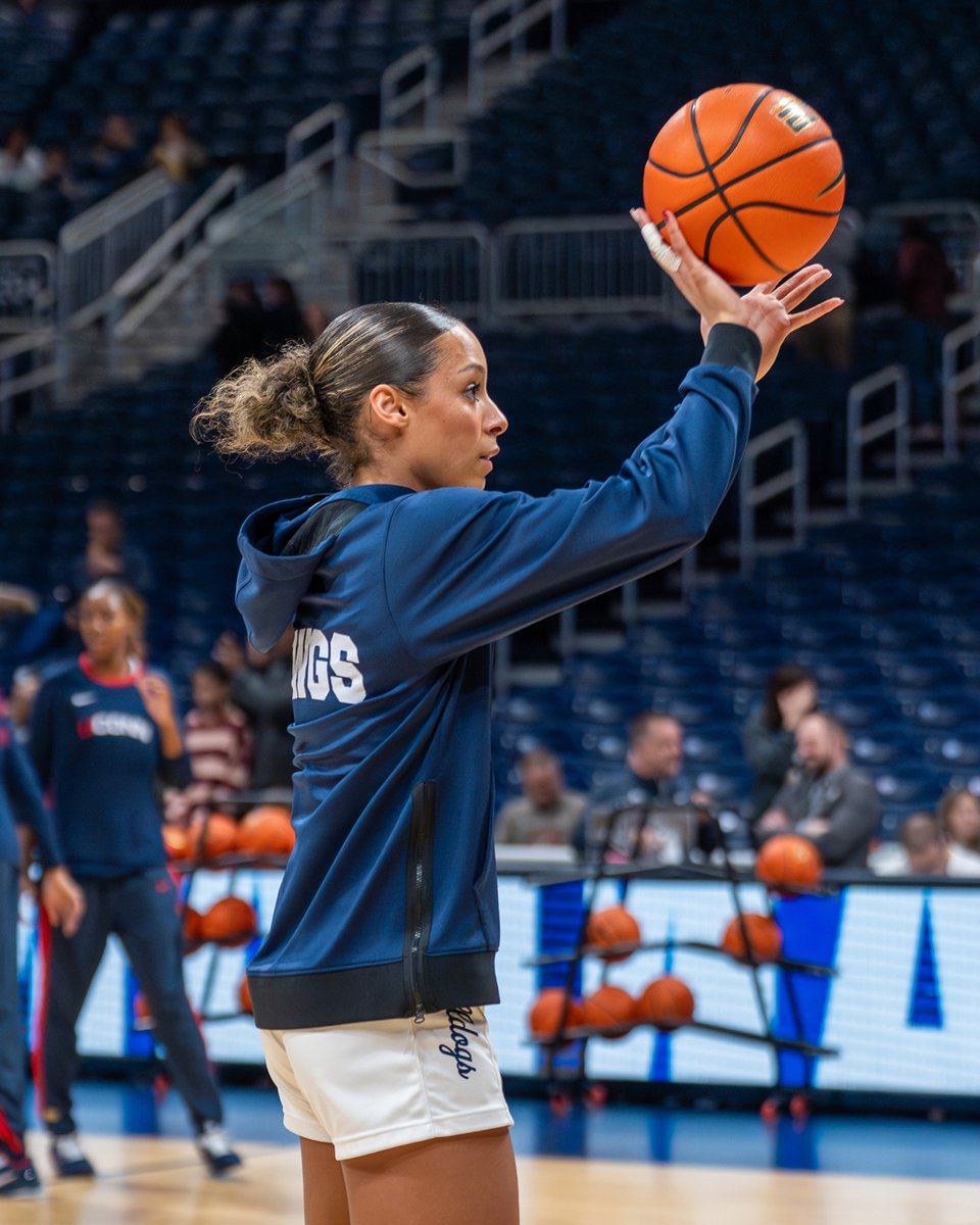 ButlerUWBB's tweet photo. 30 minutes out! 🐶 🏀 https://t.co/rdkOQT32BV