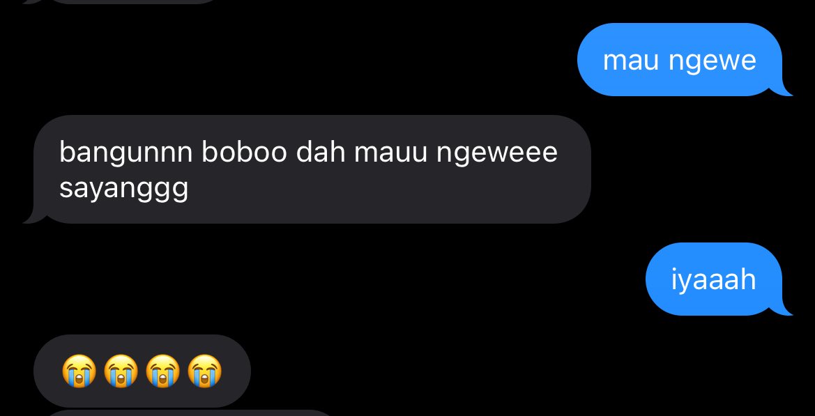 susficious's tweet image. hmm aku kira aku aja