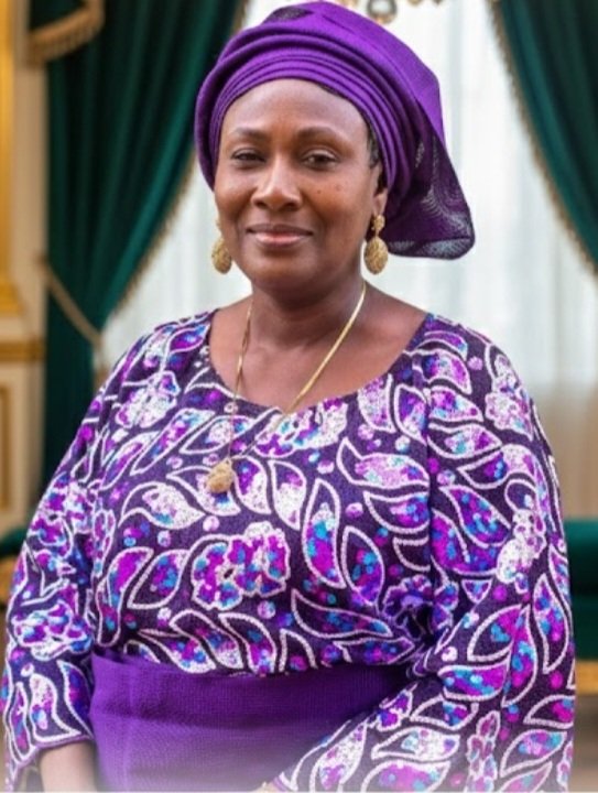 Opuerefalabi's tweet photo. Happy last Sunday of the year, 2025 https://t.co/Ob58IObrYg