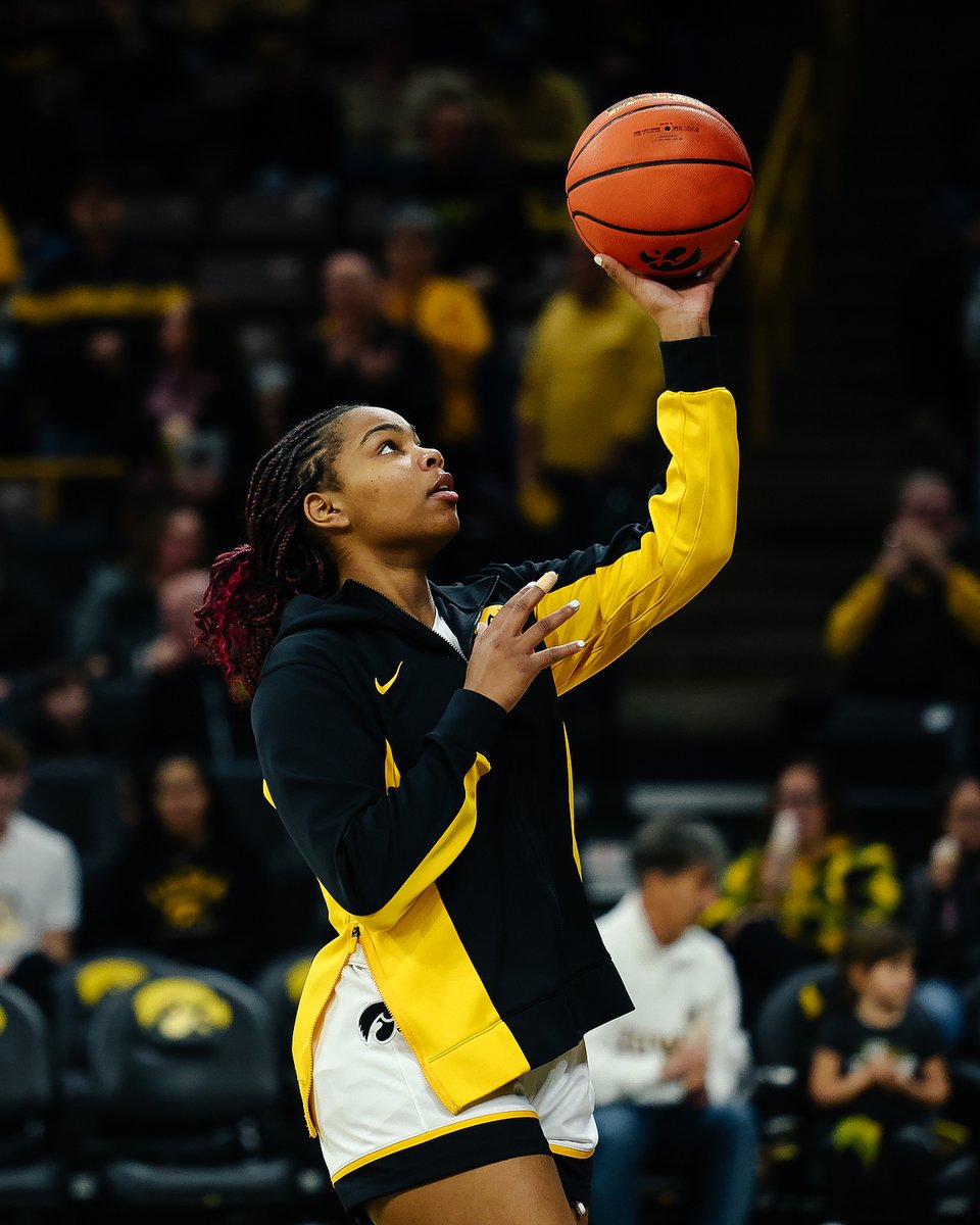 Home sweet home. 

<a href="/Journey_Renae/">Journey Houston</a> x #Hawkeyes