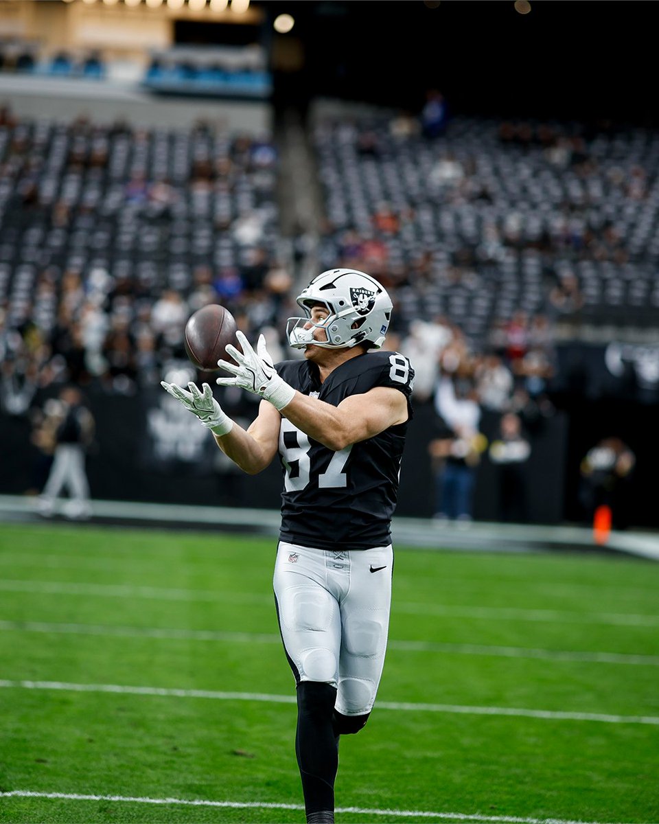 Las Vegas Raiders tweet media