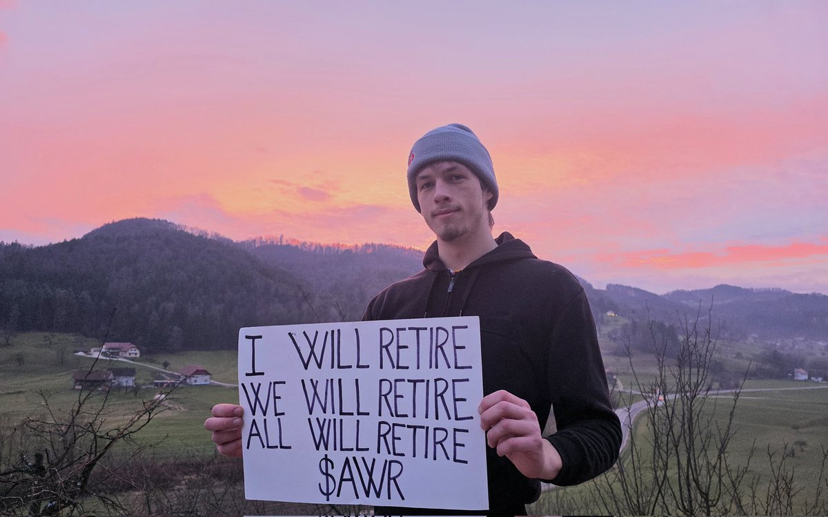 HrovatMaj64261's tweet photo. @LacenLoran13415 @allwillretire @coinbase @brian_armstrong Already got my sign 😎 and it had been with me since forever
#firstsign https://t.co/cBjY0i5k9Q