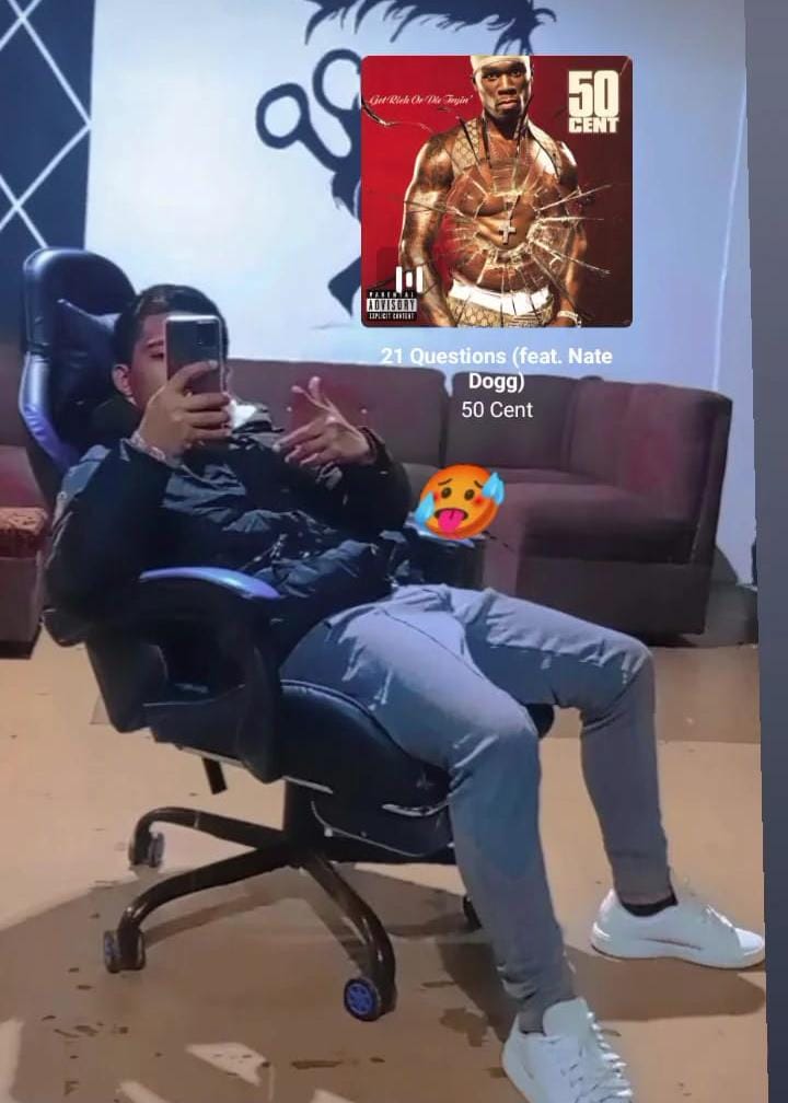 A pelo 🍆🥵
SAN SALVADOR HOY🥵🍆🔥