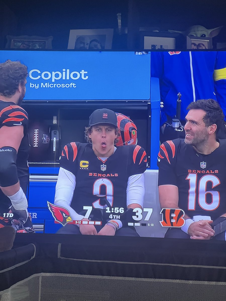 JoshuaFuncke's tweet photo. @BarstoolBigCat what could Joe have been demonstrating here? https://t.co/aTNGAiRNP5