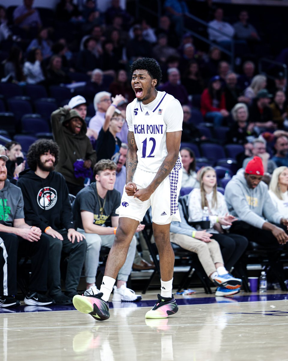 HPUMBB's tweet photo. Our reaction when Vince hit us with the poster 🔥

#GoHPU x #OnTheProwl https://t.co/bN4IGrl0gd